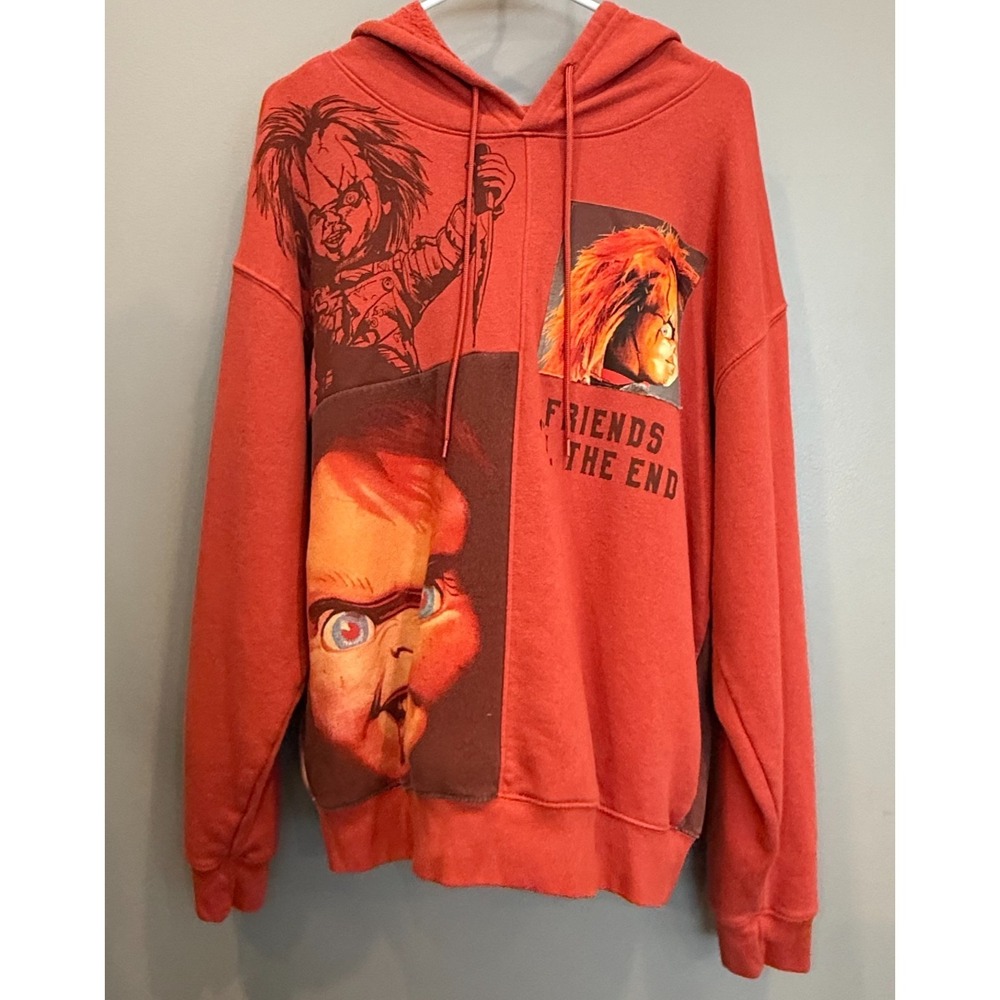 Chucky Horror Movie Graphic Hoodie Red Pullover Sweatshirt Unisex Size L